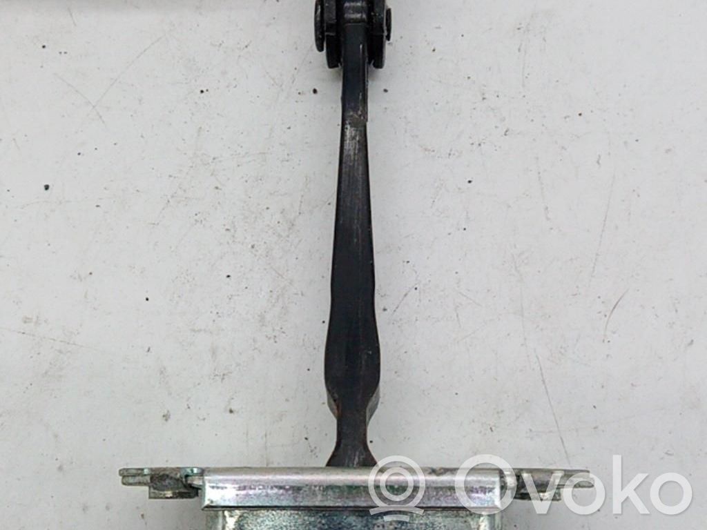 Nissan Note (E11) Front door check strap stopper 