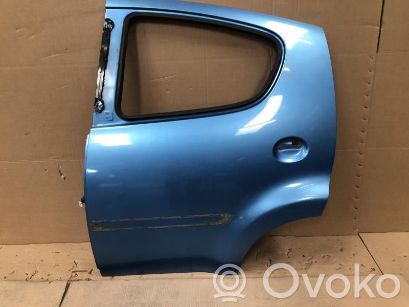 Peugeot 107 Galinės durys 
