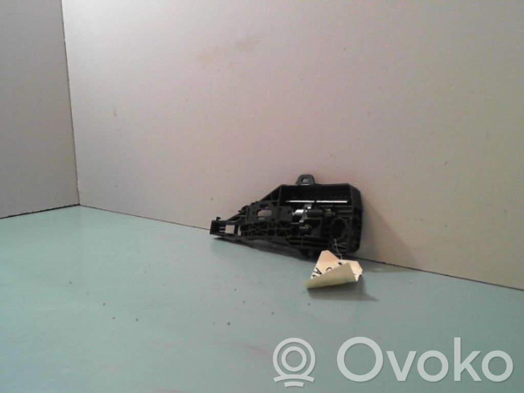 Renault Clio IV Manecilla/asa externa de la puerta delantera 