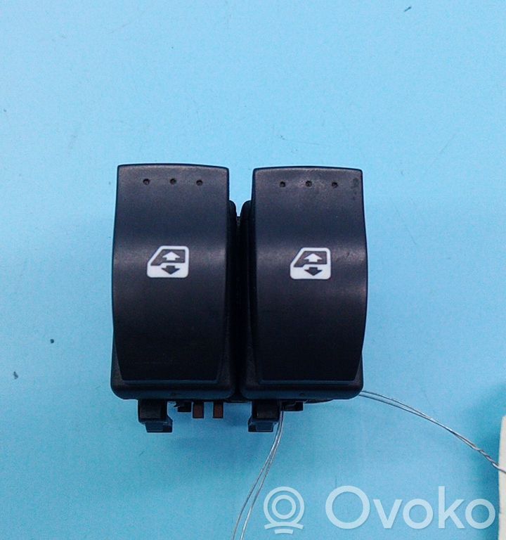 Renault Espace IV Electric window control switch 