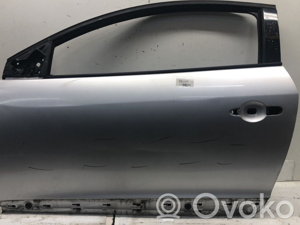Renault Megane III Drzwi przednie 