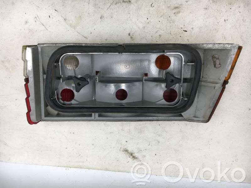 Renault 25 Galinis žibintas kėbule 