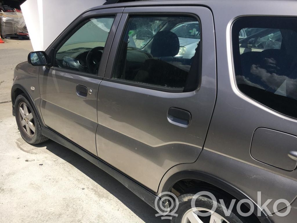 Suzuki Ignis Puerta trasera 