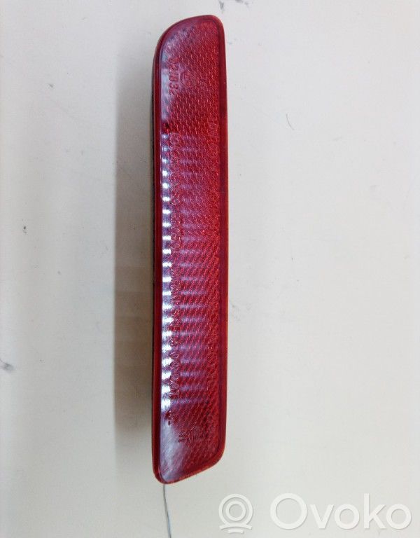 Suzuki Vitara (LY) Reflector spate 