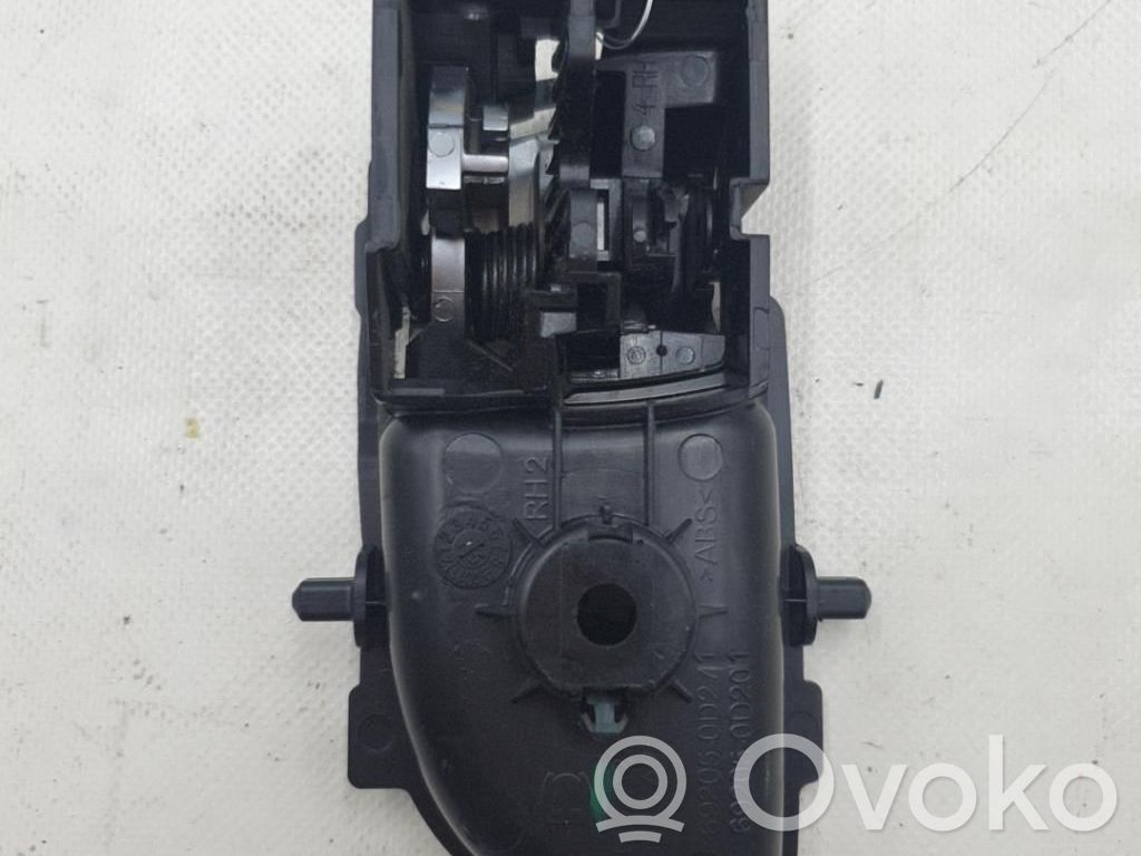 Toyota Auris E180 Manecilla interna puerta trasera 