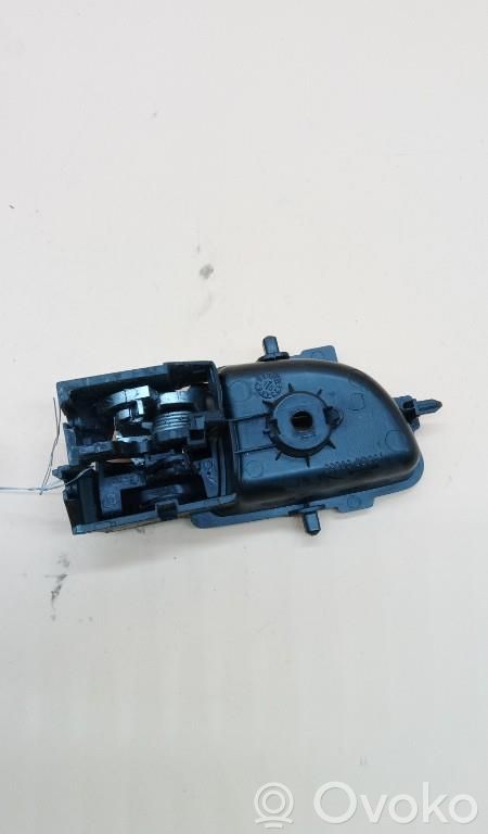 Toyota Auris E180 Manecilla interna puerta delantera 