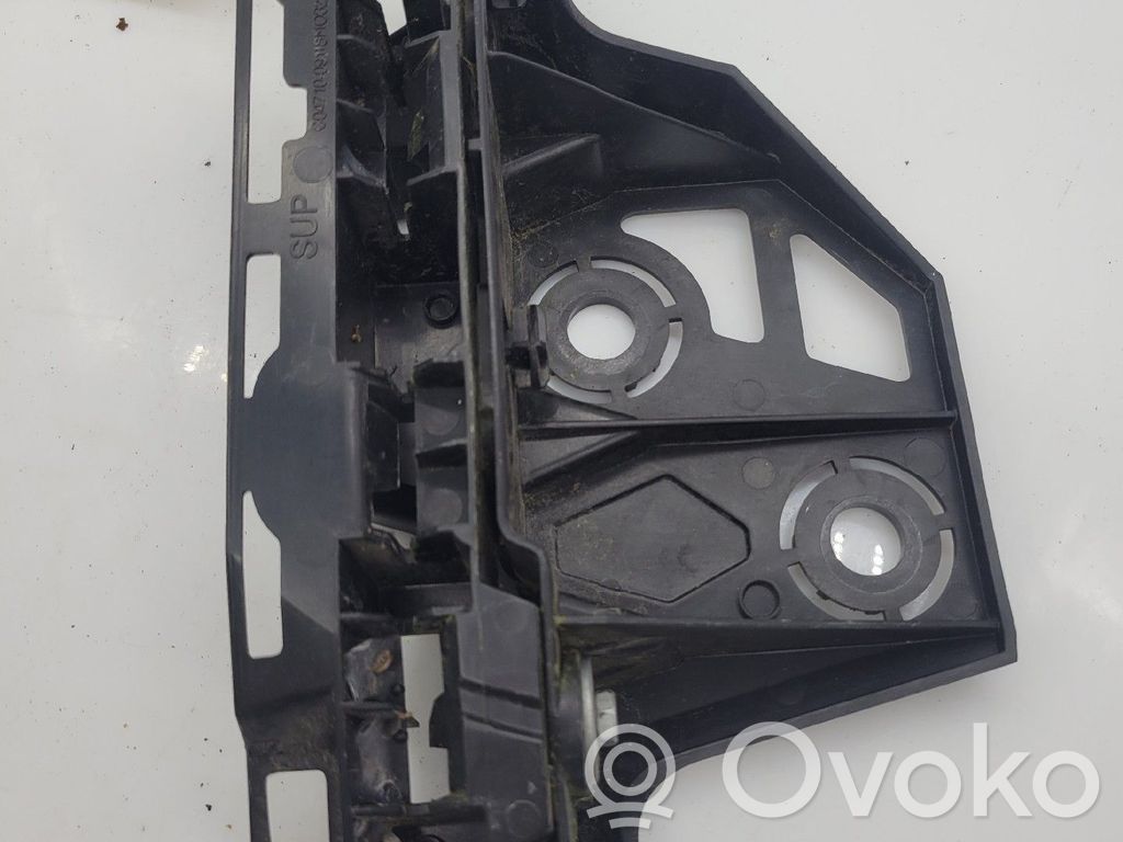 Ford Fiesta Uchwyt / Mocowanie zderzaka przedniego 