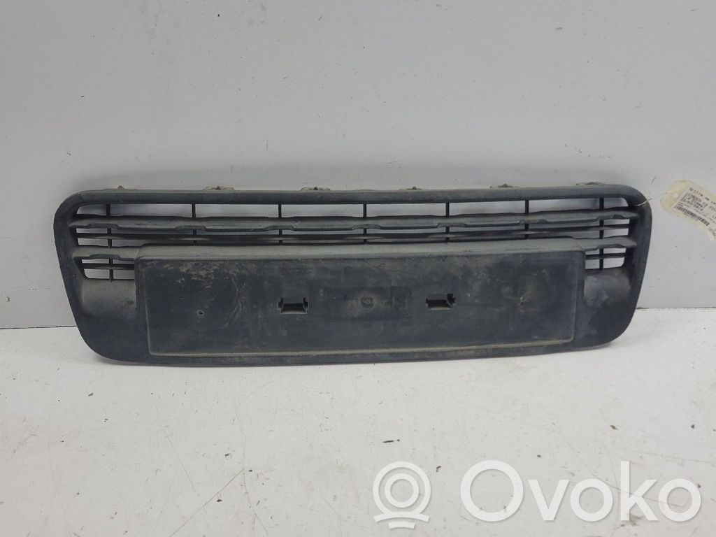 Citroen C3 Picasso Grotelės priekinės 