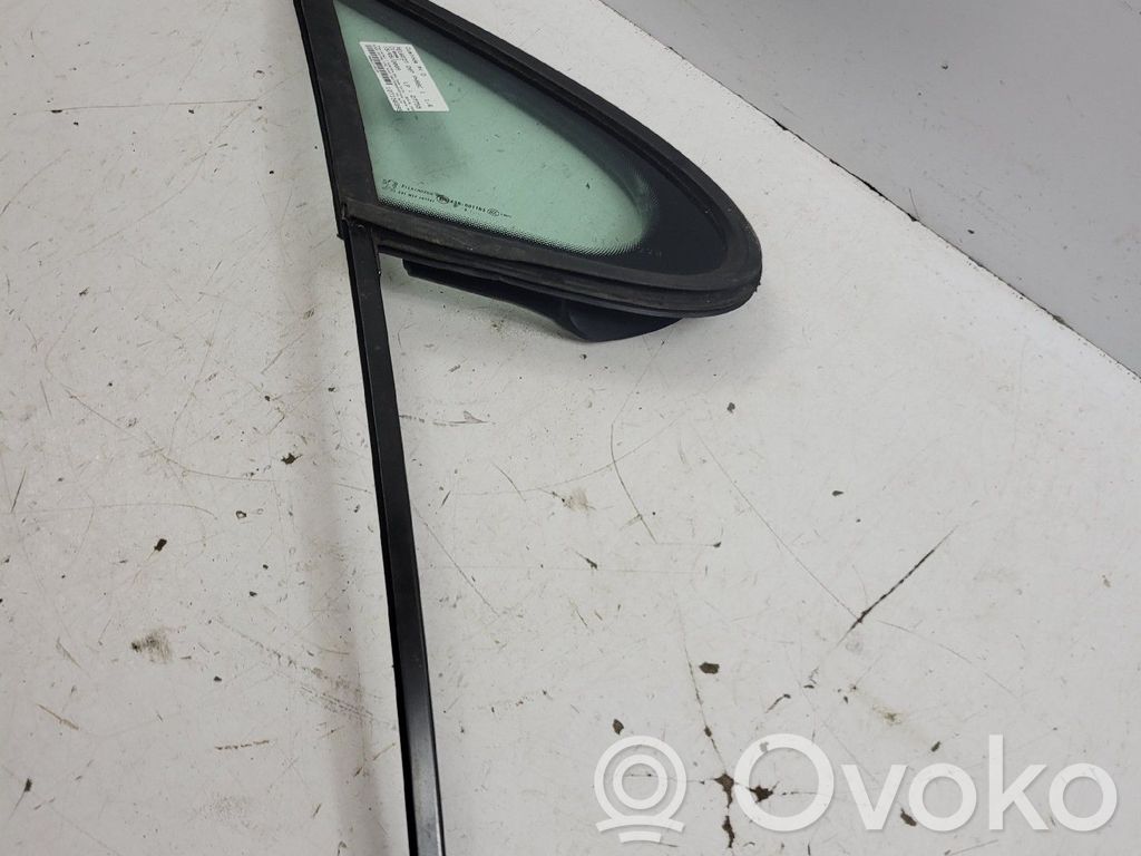 Peugeot 207 Luna/vidrio del triángulo delantero 