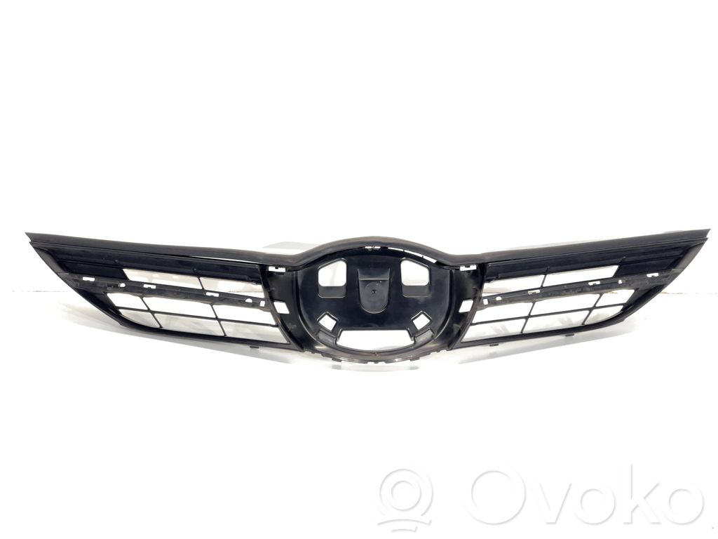 Toyota Auris E180 Maskownica / Grill / Atrapa górna chłodnicy 
