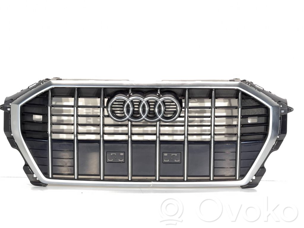 Maskownica / Grill / Atrapa górna chłodnicy   83A853651B,83A853651C