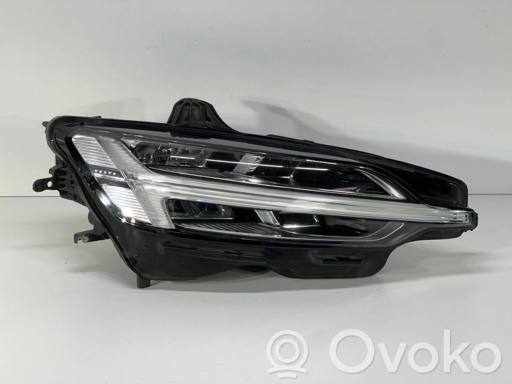 Volvo S60 Etu-/Ajovalo 
