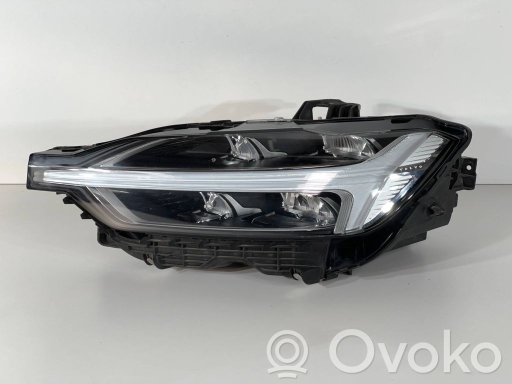 Volvo XC60 Headlight/headlamp 