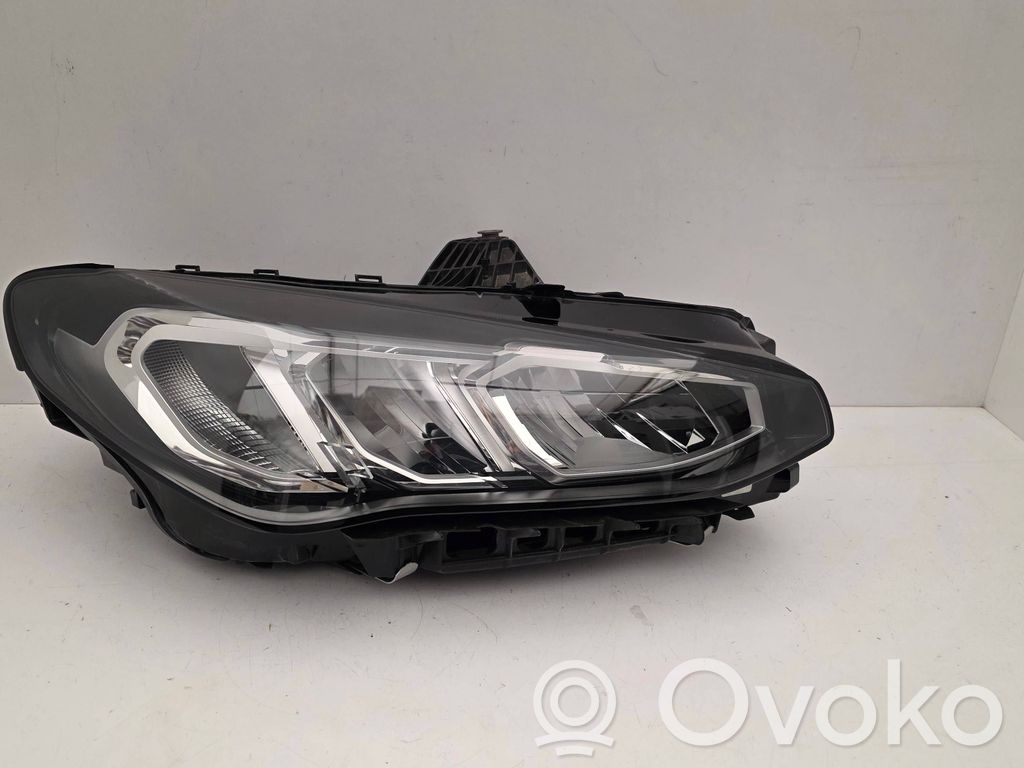 BMW 2 Active Tourer U06 Headlight/headlamp 