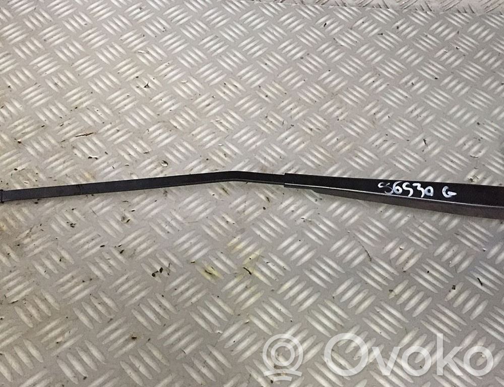 Peugeot 3008 I Braccio della spazzola tergicristallo anteriore 