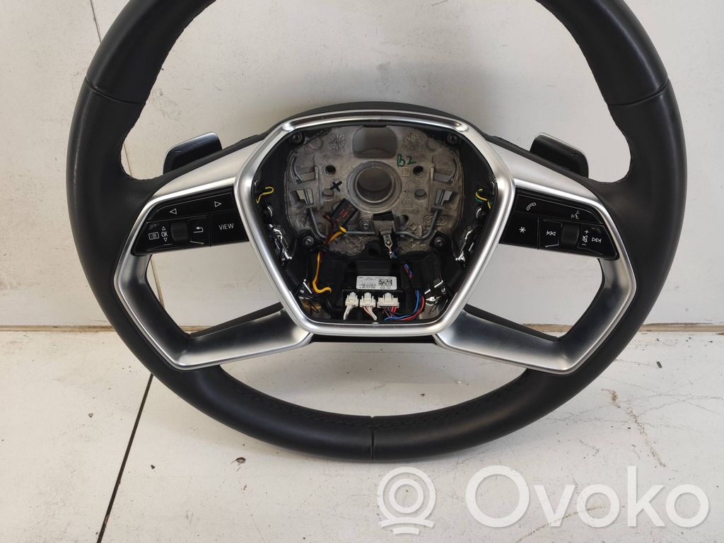 Audi Q8 e-tron Stūre 