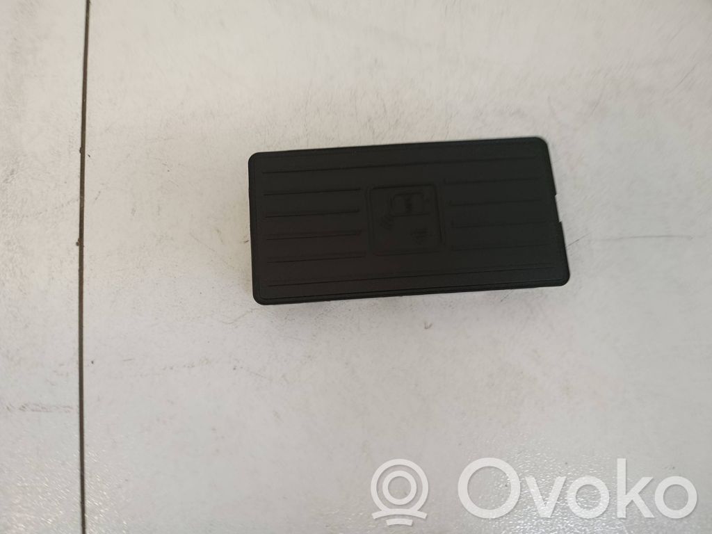 Audi Q8 e-tron Wireless charging module 