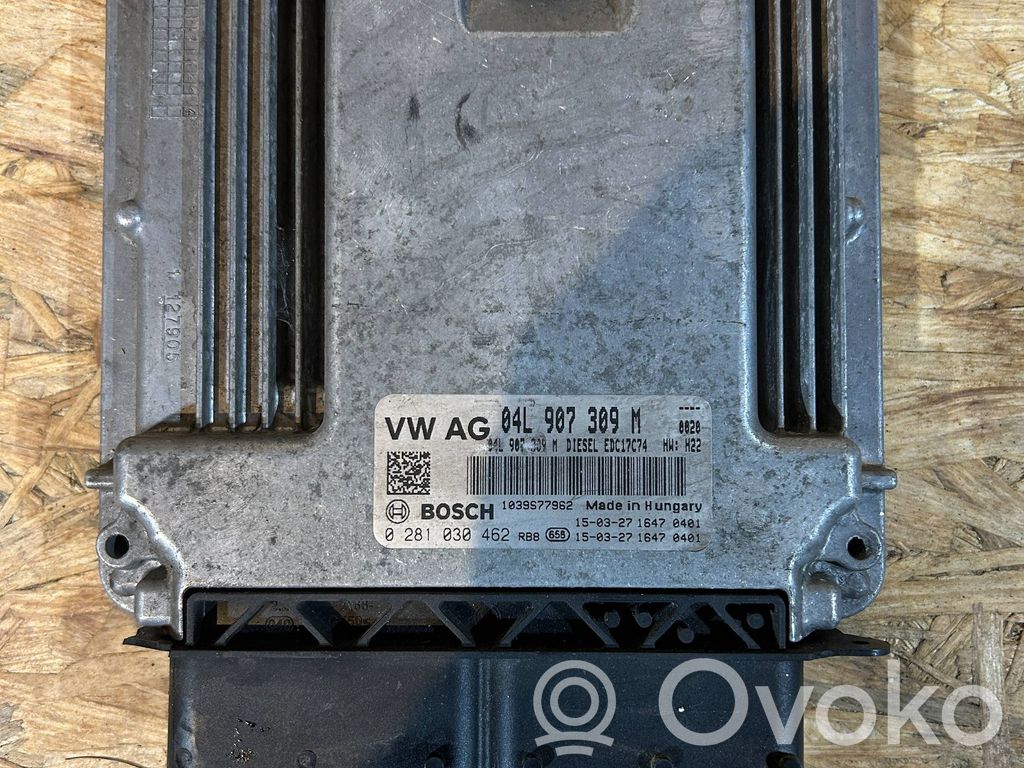 Volkswagen PASSAT B8 Engine control unit/module 