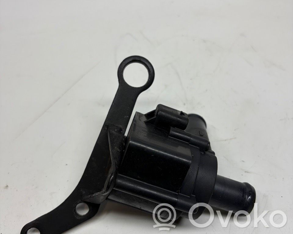 Pompe à eau de liquide de refroidissement   059121012A,701713060,238609T282