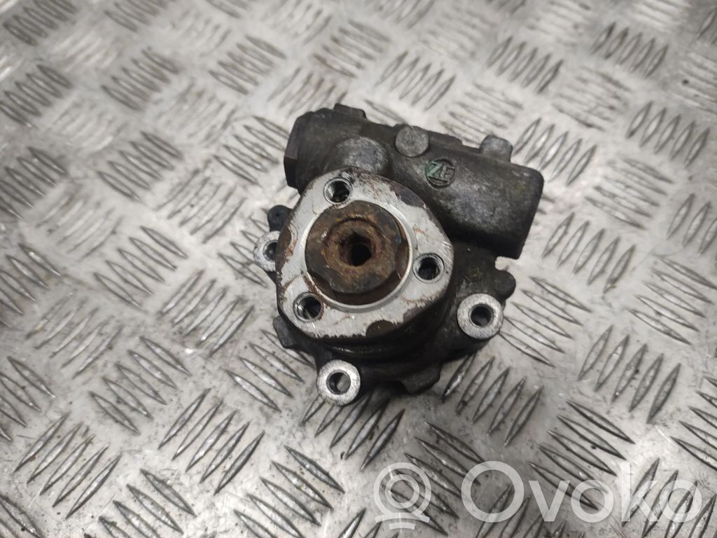 Audi A4 S4 B6 8E 8H Servopumpe 
