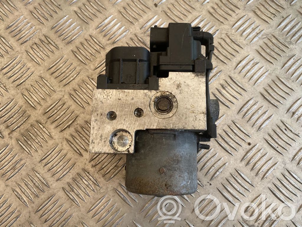 Volkswagen PASSAT B5 ABS bloks 