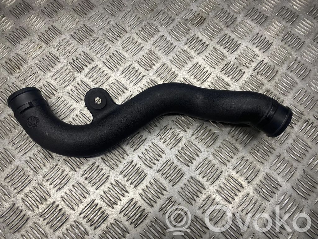 Volkswagen PASSAT B5 Schlauch / Leitung Ladeluftkühler 