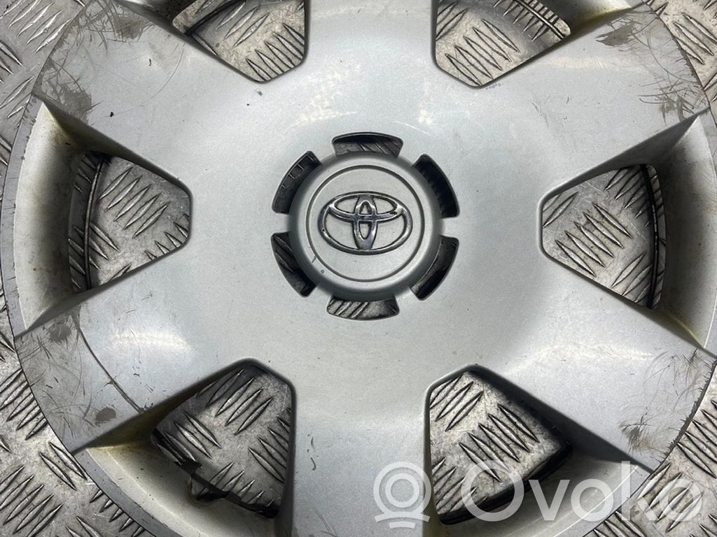 Citroen Xsara Picasso R15 wheel hub/cap/trim 