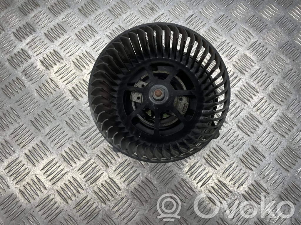 Ford Focus Mazā radiatora ventilators 