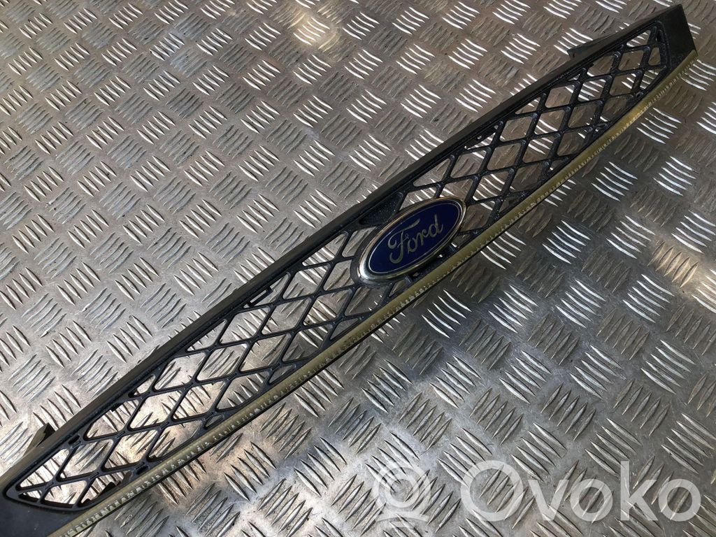 Ford Focus Front grill 