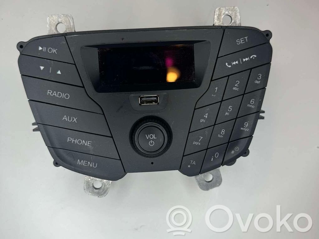 Ford Mustang VI Panel / Radioodtwarzacz CD/DVD/GPS 