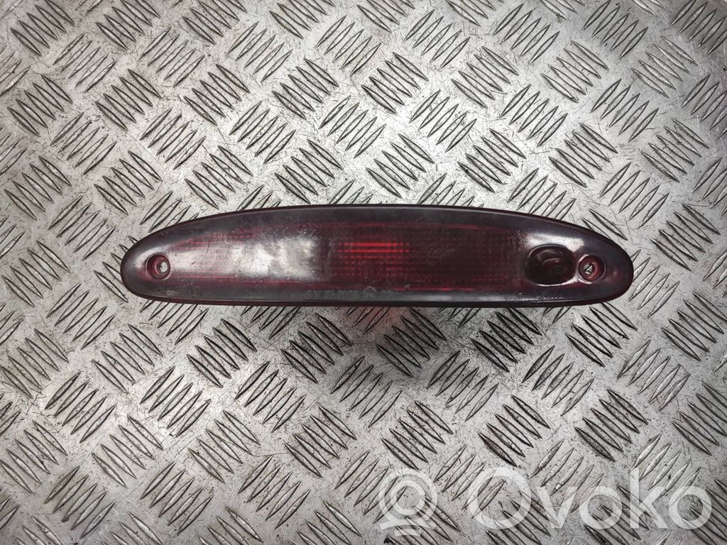 Chrysler Voyager Third/center stoplight 