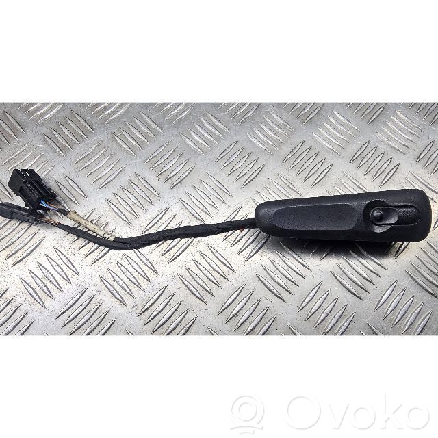 Opel Omega B1 Electric window control switch 
