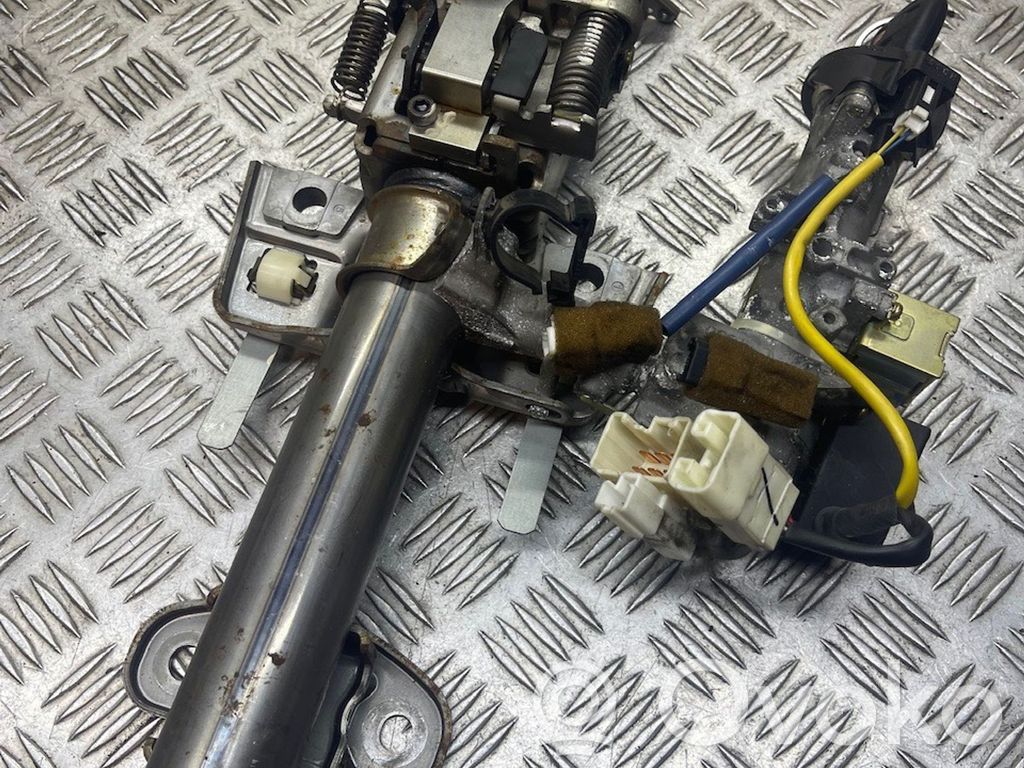 Lexus RX 300 Steering wheel axle 