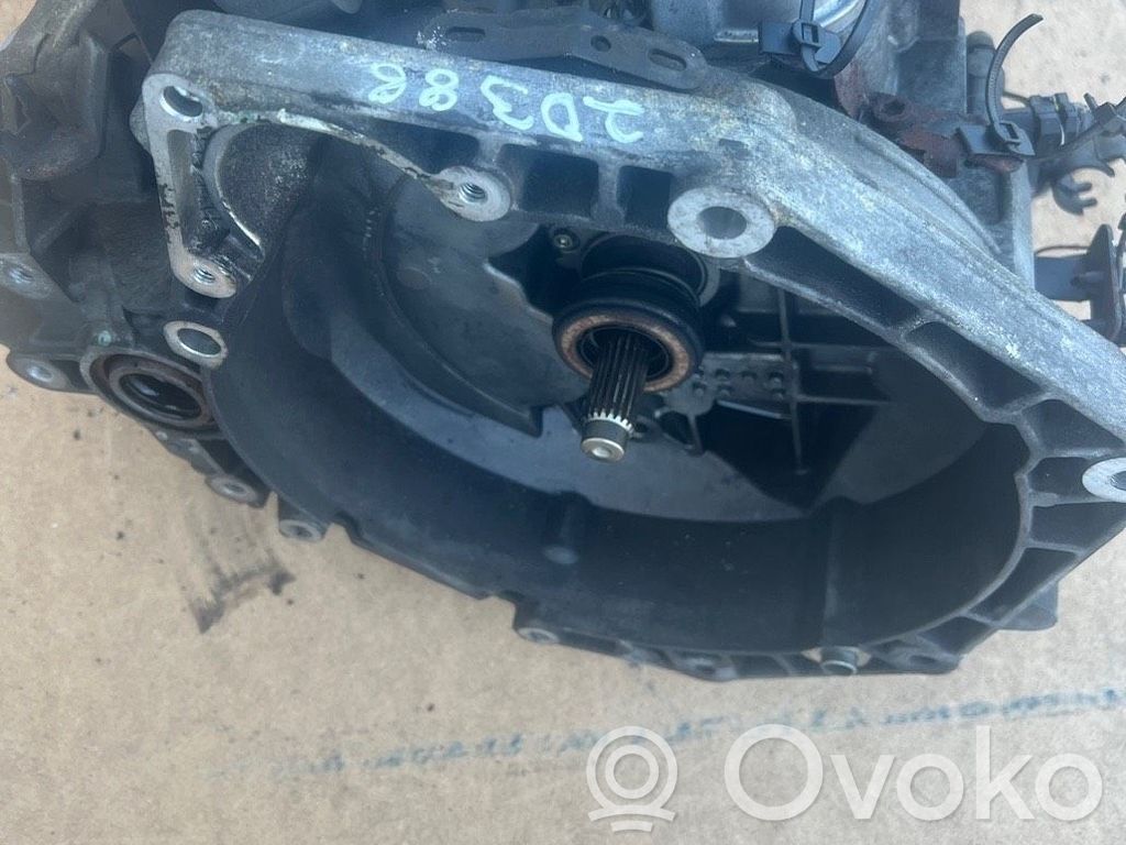 Opel Meriva B Cutie viteze manuală cu 6 trepte 