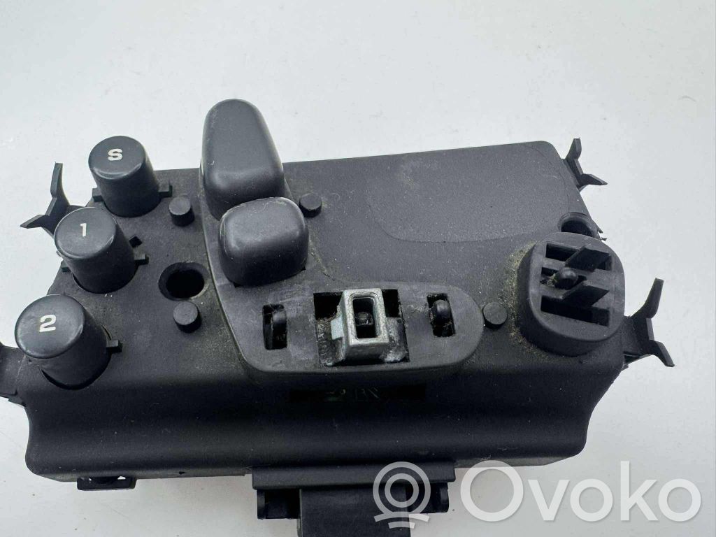 Chrysler Pacifica Seat control switch 