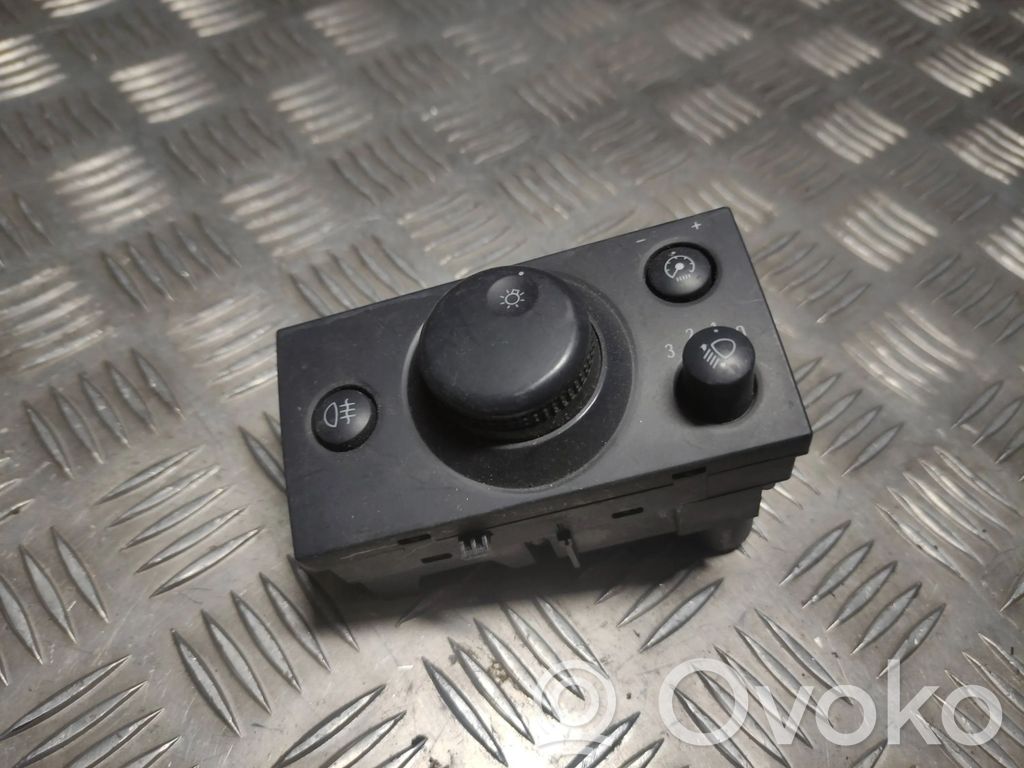 Opel Vectra C Light switch 