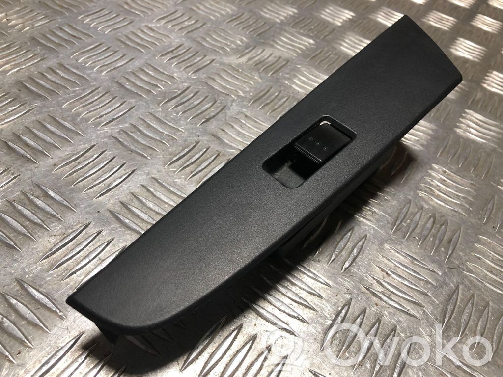 Mazda 3 I Electric window control switch 