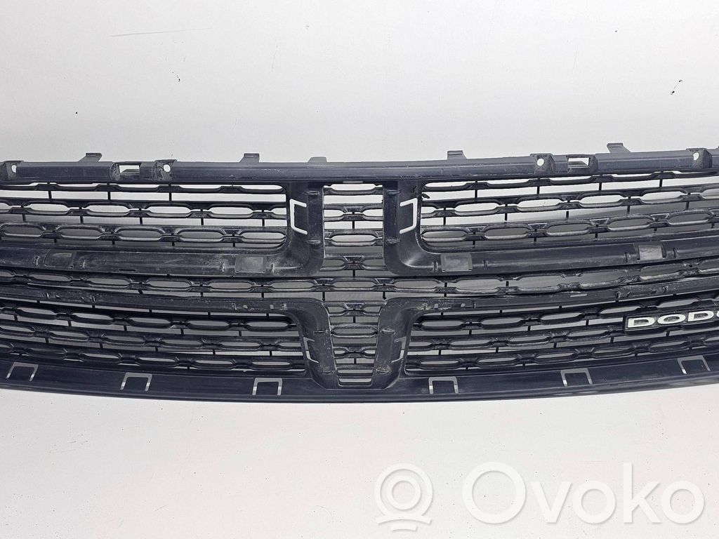 Front grill   05113717AC,088871124