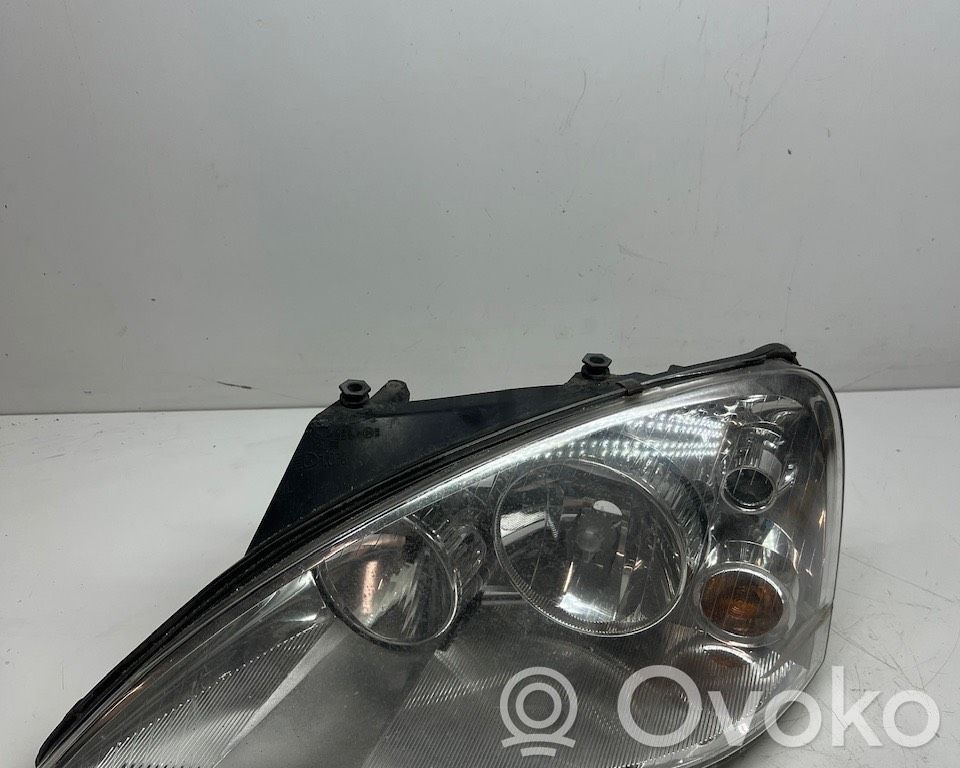 Lampa przednia   030118320300,200411