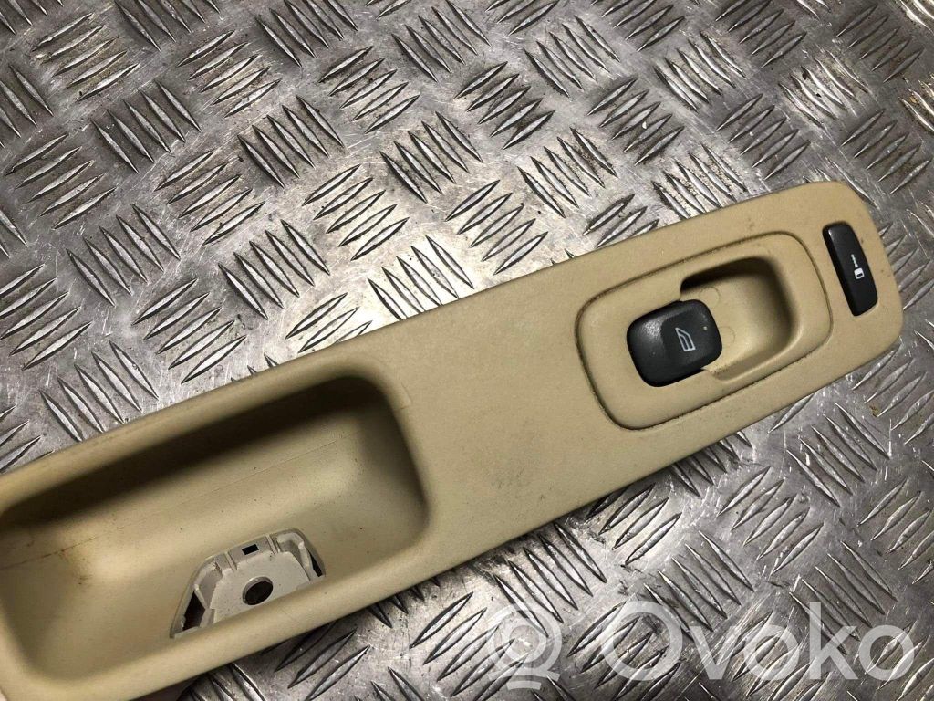 Volvo S60 Electric window control switch 