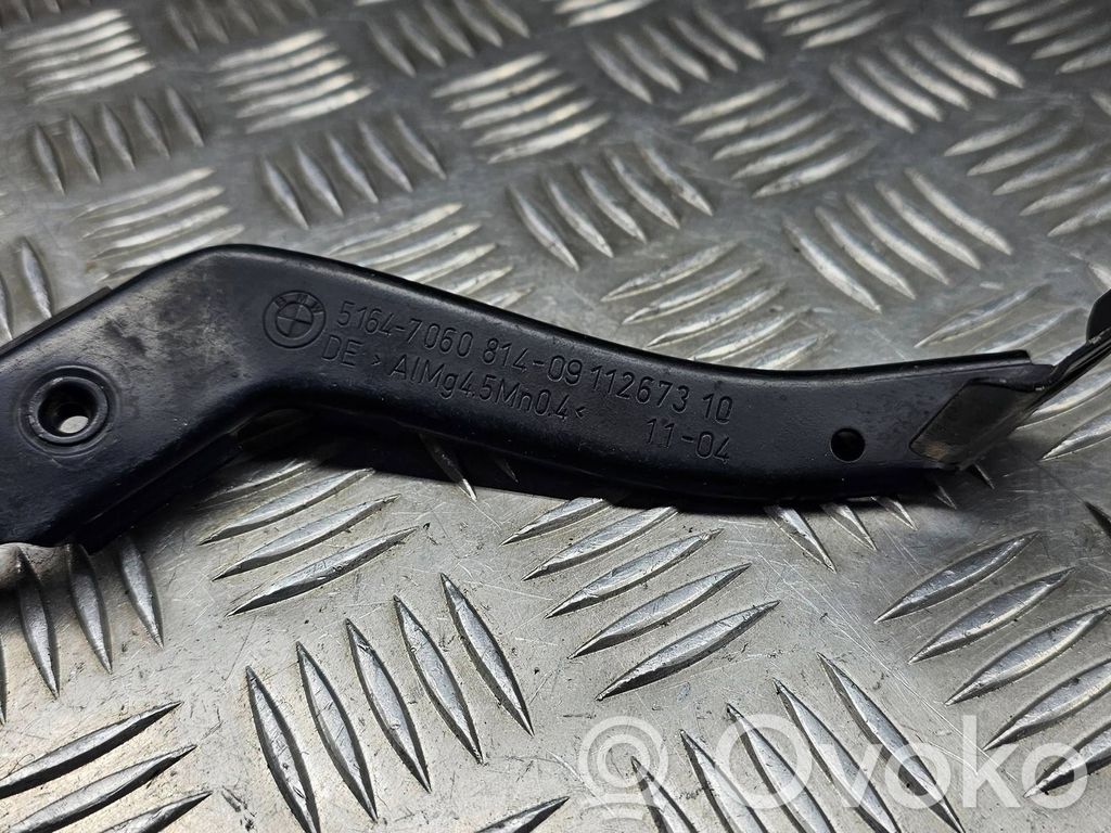 BMW 5 E60 E61 Radiator support slam panel bracket 