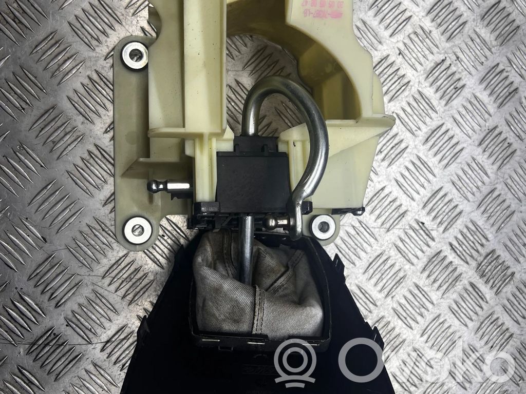 Ford Focus C-MAX Gear shifter/selector 