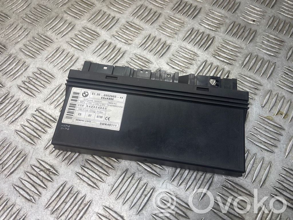 BMW 5 E60 E61 Komforto modulis 