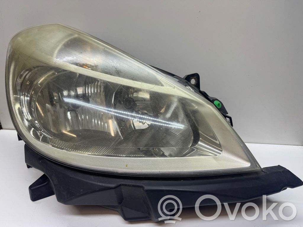 Renault Clio III Headlight/headlamp 