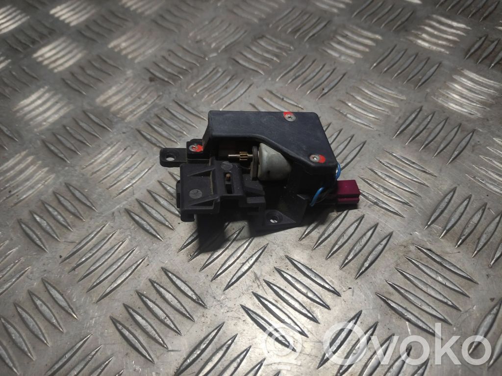 BMW 5 E60 E61 Curtain motor 