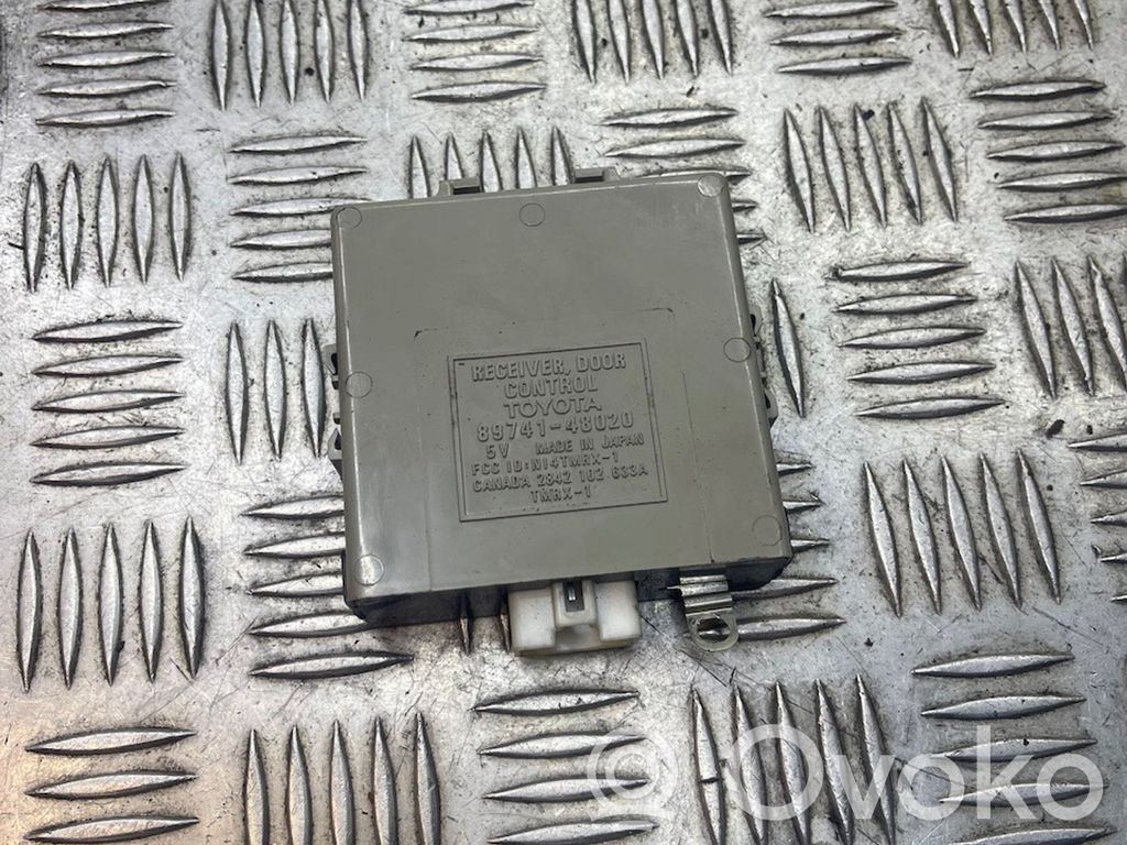 Lexus RX 300 Door control unit/module 