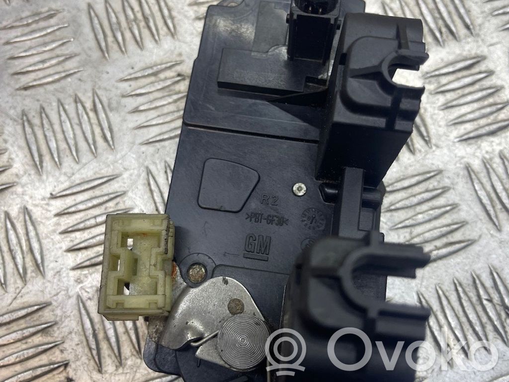 Opel Vectra C Serratura portiera posteriore 