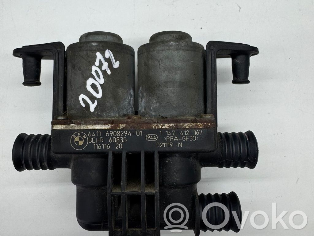 BMW 7 E65 E66 Coolant heater control valve 