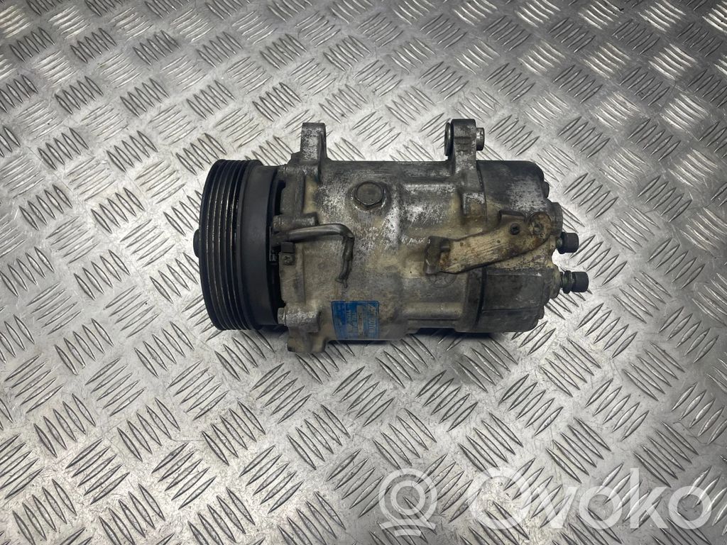 Volkswagen Golf IV Air conditioning (A/C) compressor (pump) 