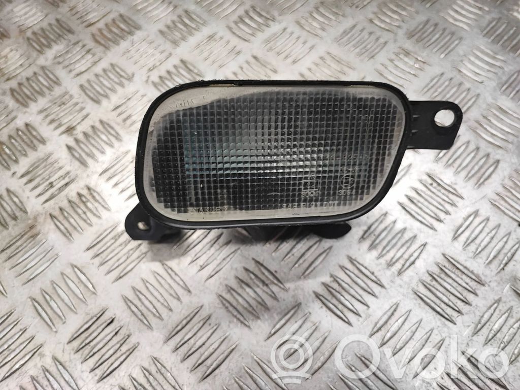 Audi A4 S4 B5 8D Frontblinker 
